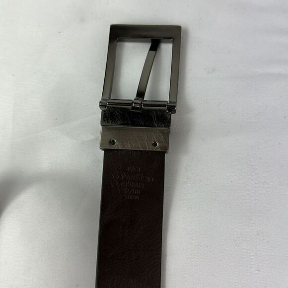 Calvin Klein Black And Dark Brown Reversible Belt - Picture 3 of 6